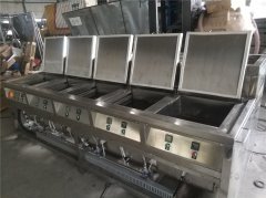 多槽超聲波清洗機(jī)客戶(hù)現(xiàn)